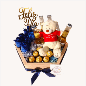 Bandeja con 7 rosas, hortensia, 6 bombones ferrero rocher, 4 coronitas, peluche pequeño y topper