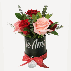 Box de rosas y eucalipto
